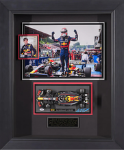 Load image into Gallery viewer, Max Verstappen Photo with Authenticated Signed Model F1 Red Bull Car