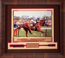 Load image into Gallery viewer, Secretariat GOAT Kentucky Derby Colour Photo with JSA Authenticated signature from jockey Ron Turcotte