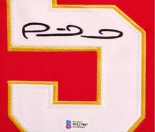 Load image into Gallery viewer, Patrick Mahomes Autographed Jersey And Replica Superbowl Rings