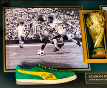 Load image into Gallery viewer, Edson Pelé Signed Pumas