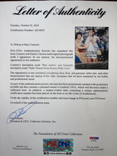 Load image into Gallery viewer, James Bond : Sean Connery Autographed