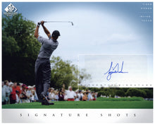 Load image into Gallery viewer, 5X Masters Champion Tiger Woods Signature, Masters Flag and Badges
