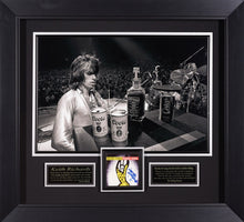 Load image into Gallery viewer, Keith Richards of the Rolling Stones : Authenticated signed CD Cover Voodoo Lounge

