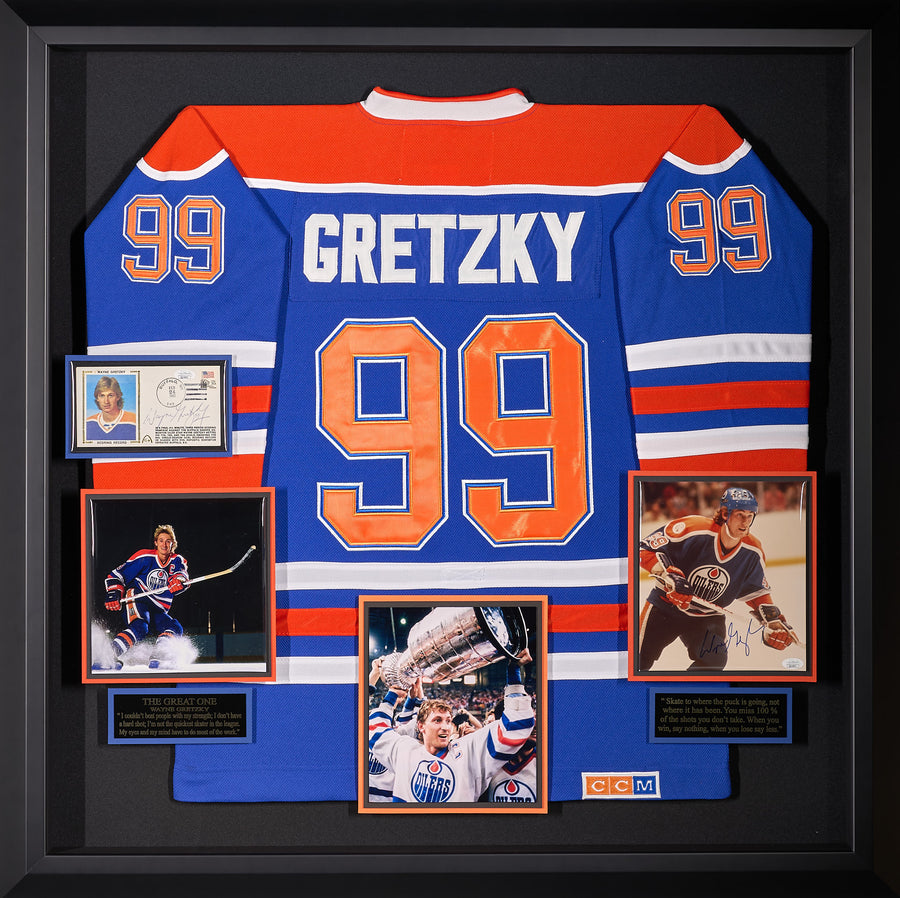Wayne Gretzky Jersey with Signed Postcard and Photos