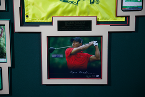Rare Tiger Woods Autographed Display Marked 22/50 Worldwide