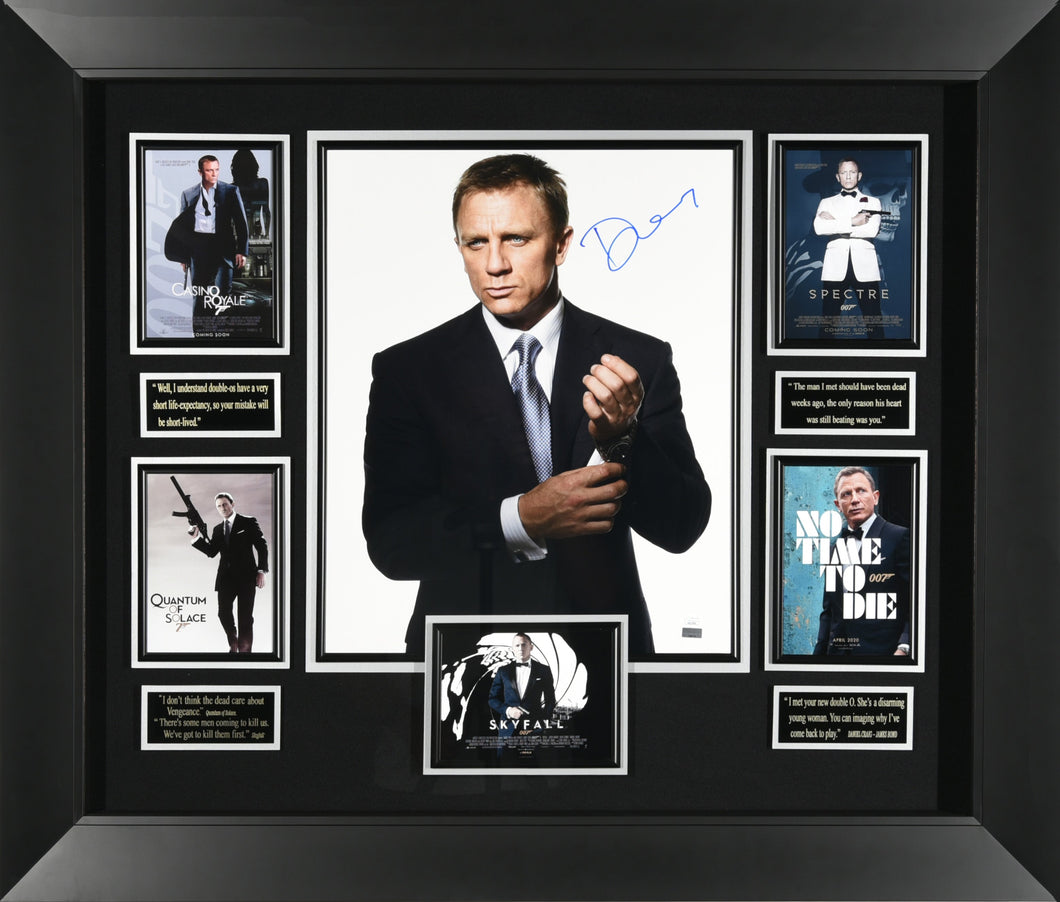 James Bond : Daniel Craig Autographed 007 Collection