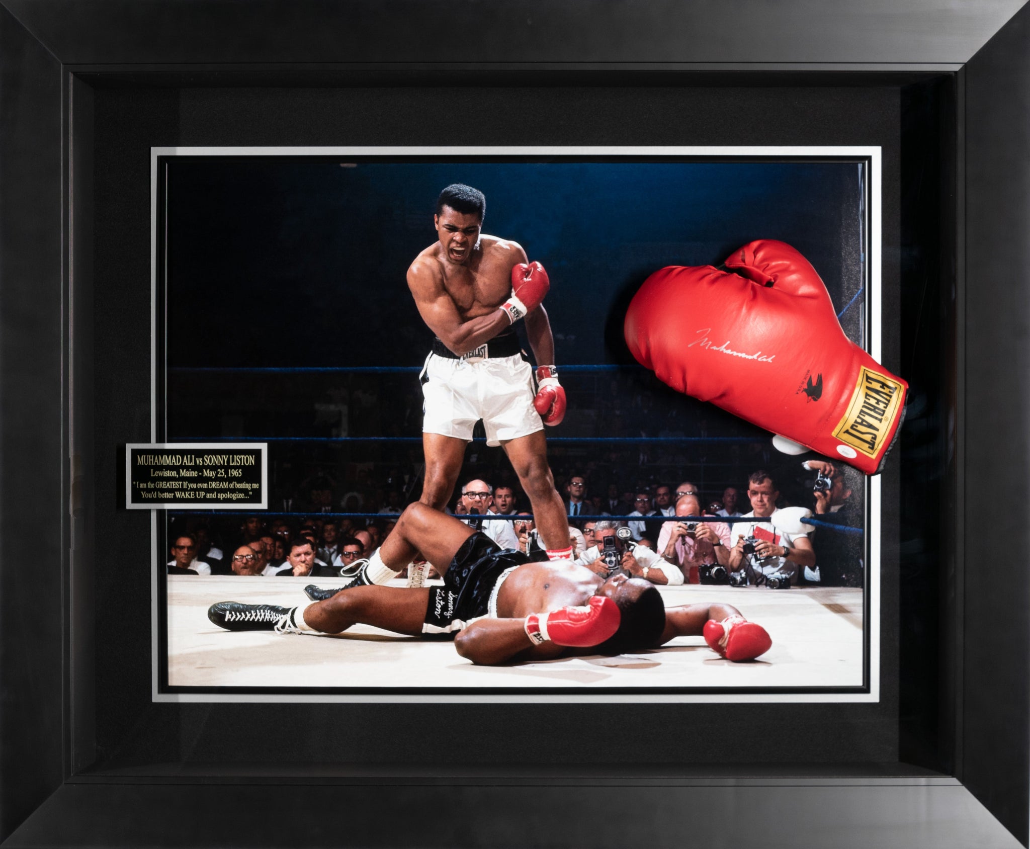 Ali Loading Muhammad Ali KO Sonny Liston With JSA Authenticated Signed Ali Boxing ...
