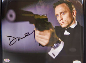 James Bond : 6 Actors with Authenticated Signatures